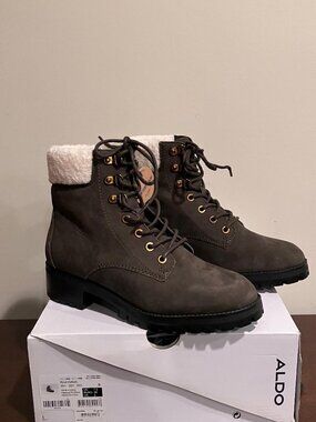ALDO Women's Size 7.5 Rhaymma Dark Gray Lug Sole Lace Up Leather Boots - New!